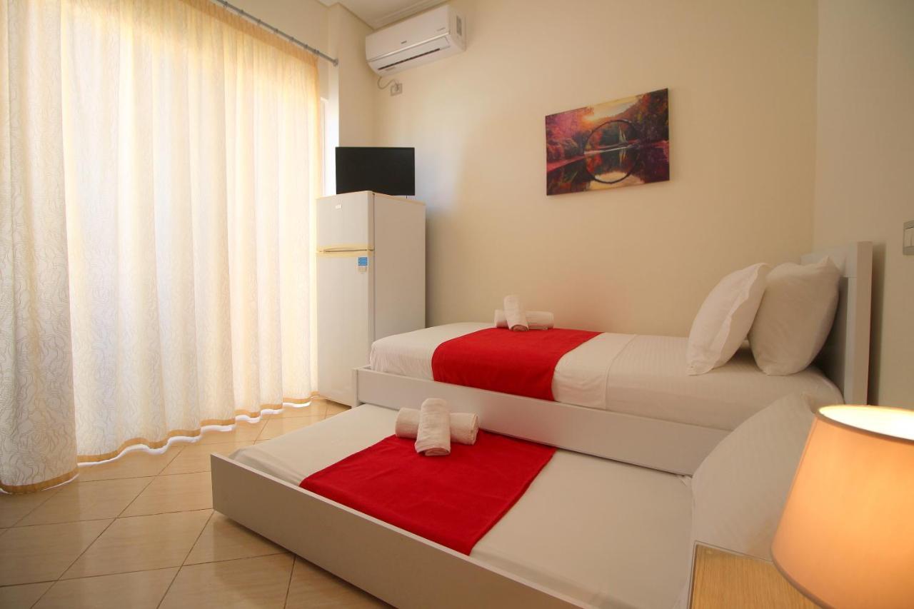 Centrum Hotel Ksamil Ngoại thất bức ảnh