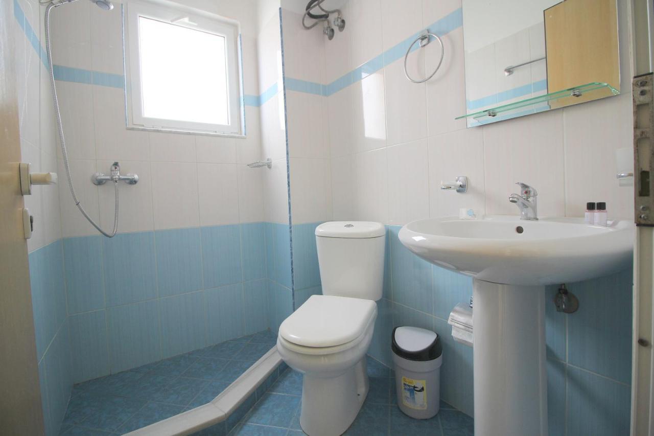 Centrum Hotel Ksamil Ngoại thất bức ảnh