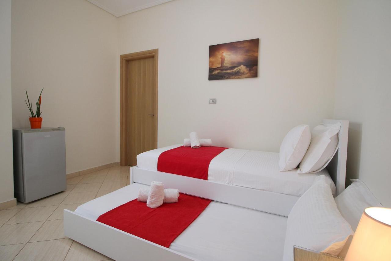 Centrum Hotel Ksamil Ngoại thất bức ảnh