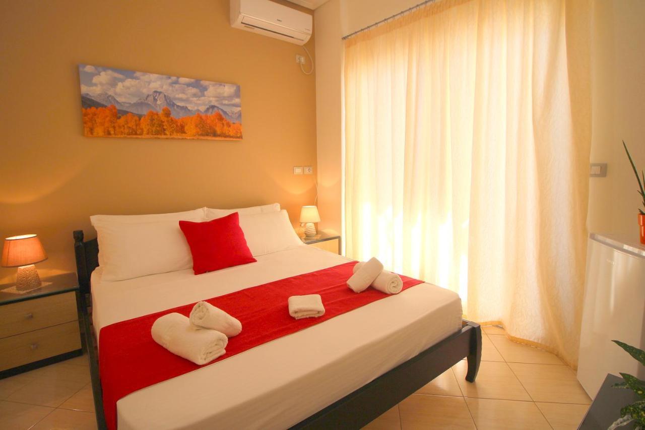 Centrum Hotel Ksamil Ngoại thất bức ảnh