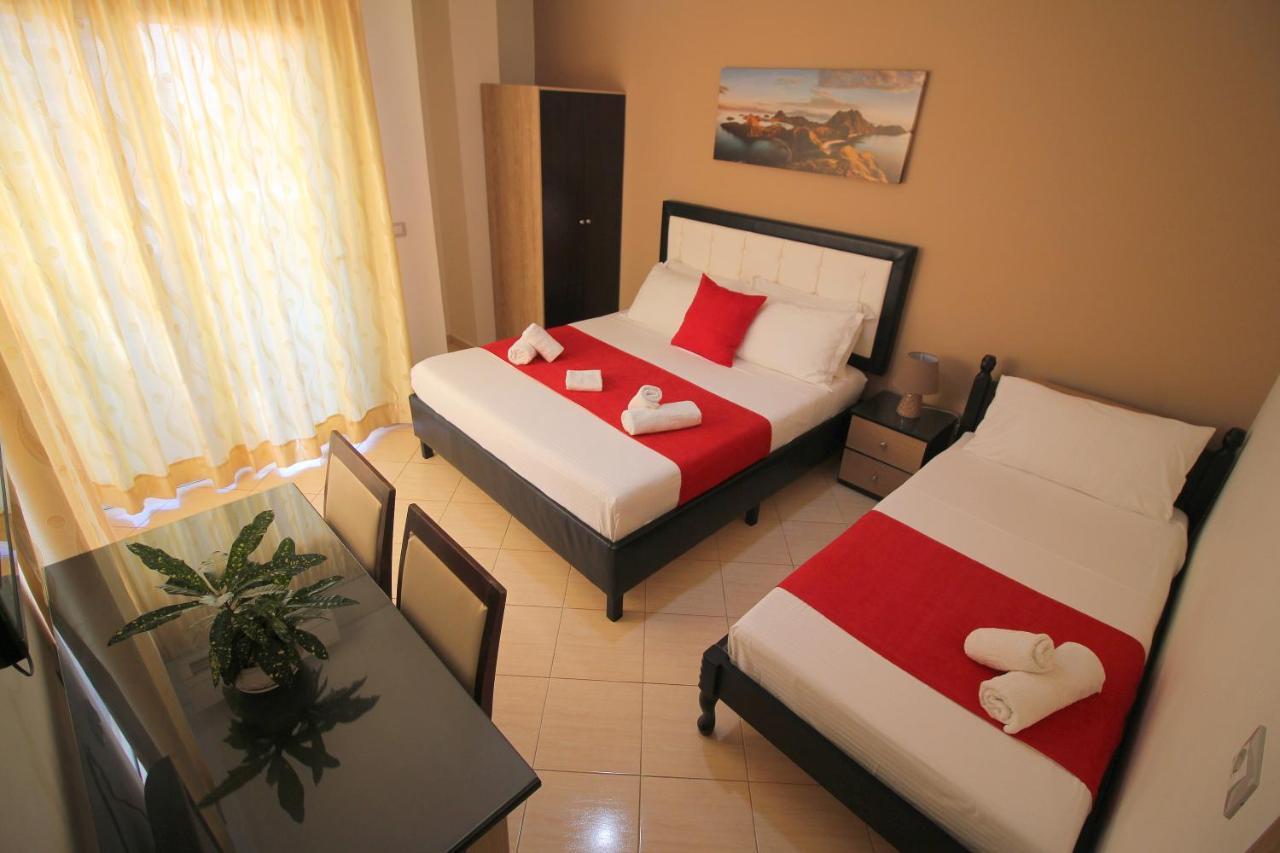 Centrum Hotel Ksamil Ngoại thất bức ảnh